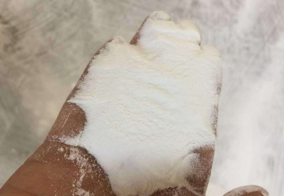 PVA聚乙烯醇消泡劑如何巧妙的解決聚乙烯醇產(chǎn)生的泡沫？
