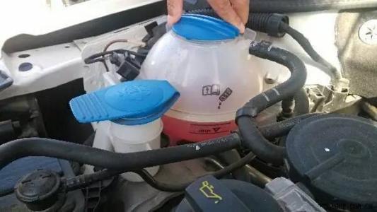 想解決防凍液起泡的問題，遇見“防凍液消泡劑”還不抓住？