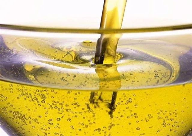 礦物油起泡？試試礦物油消泡劑